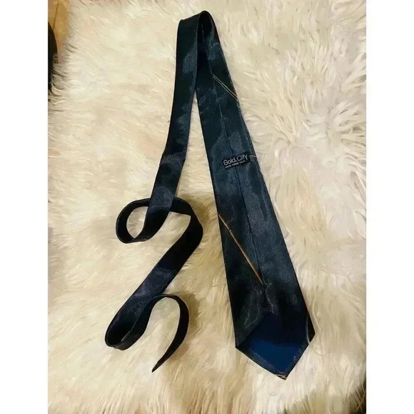 Disney Mickey Mouse Fishing Silk Tie - Picture 2 of 4